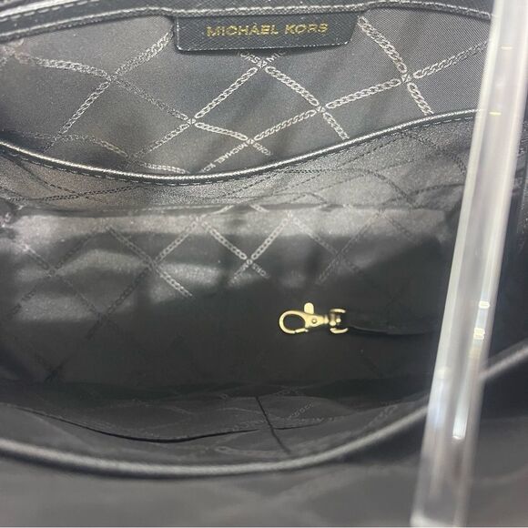 Michael Kors Prism Satchel With Matching wallet Black Saffiano Leather - Picture 6 of 16